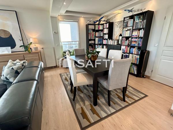 VUE INCROYABLE SUR LA SEINE DEPUIS CE DUPLEX