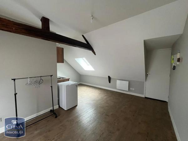 Appartement à louer 1 pièce 22m² Laval (53000)