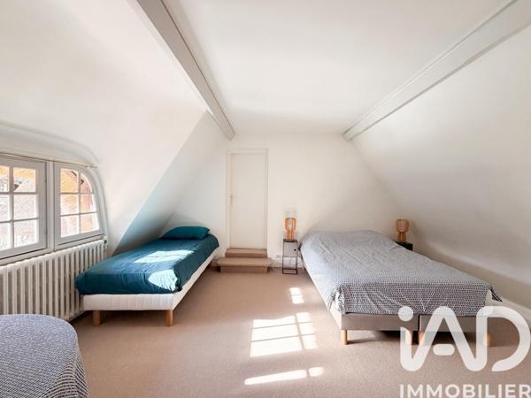 Maison à vendre 10 pièces 321 m² La Celle-Saint-Cloud