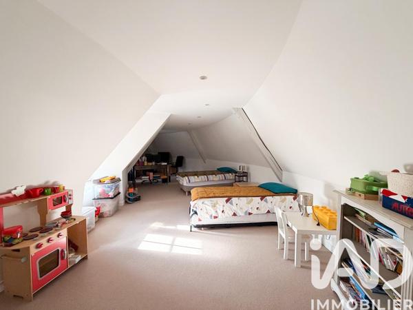 Maison à vendre 10 pièces 321 m² La Celle-Saint-Cloud