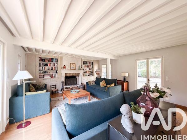 Maison à vendre 10 pièces 321 m² La Celle-Saint-Cloud