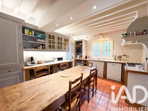 Maison à vendre 10 pièces 321 m² La Celle-Saint-Cloud