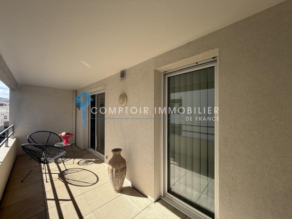 Appartement
                                                                                                                                                                                                                                                                                                                        5 pièce(s)                                                                                                                                                                                                          3 chambre(s)                                                                                                                                                                                                          152.44  m²