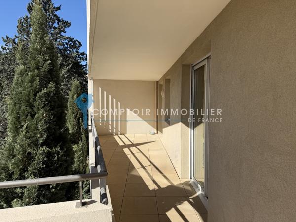 Appartement
                                                                                                                                                                                                                                                                                                                        5 pièce(s)                                                                                                                                                                                                          3 chambre(s)                                                                                                                                                                                                          152.44  m²