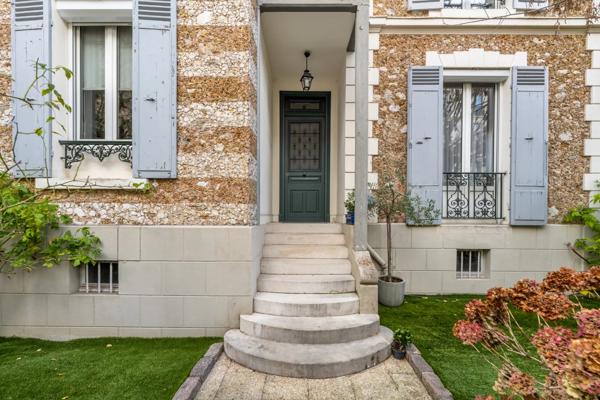 Versailles, Maison 5 Chambres -  235 m² à vendre