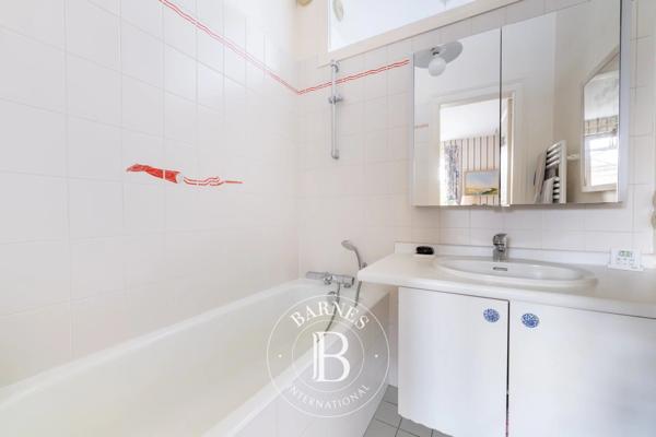 Versailles, Maison 5 Chambres -  235 m² à vendre