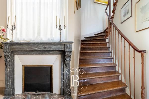 Versailles, Maison 5 Chambres -  235 m² à vendre