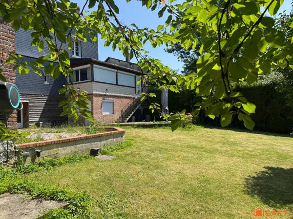Maison de maître avec appartement indépendant à 5 min de Lisieux.