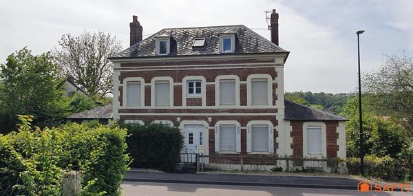 Maison de maître avec appartement indépendant à 5 min de Lisieux.