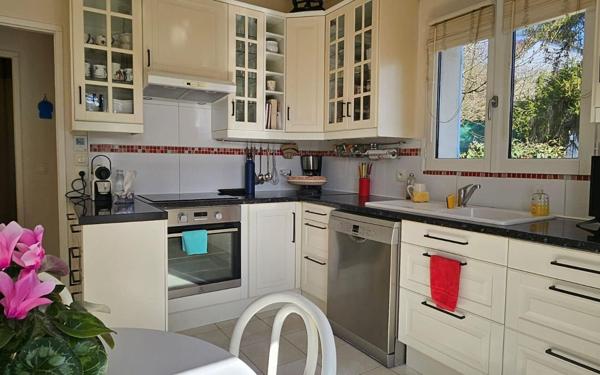 Maison à vendre    5 pièces •  Étréchy