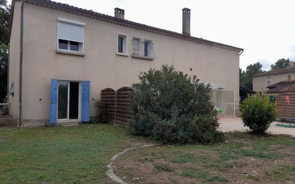 Maison à vendre    8 pièces • 219,35 m2 Vinon-sur-Verdon
