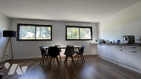BATIMENT A USAGE PROFESSIONNEL