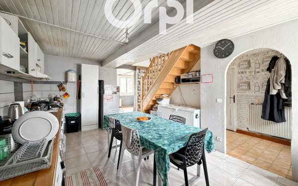 Maison à vendre    4 pièces • 74,07 m2 Estrées-Saint-Denis