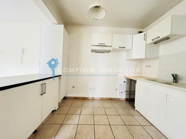 Appartement
                                                                                                                                                                                                                                                                                                                        3 pièce(s)                                                                                                                                                                                                          2 chambre(s)                                                                                                                                                                                                          76.29  m²