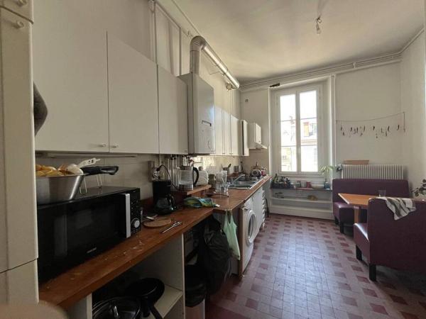 A LOUER - T4 PLACE VICTOR HUGO