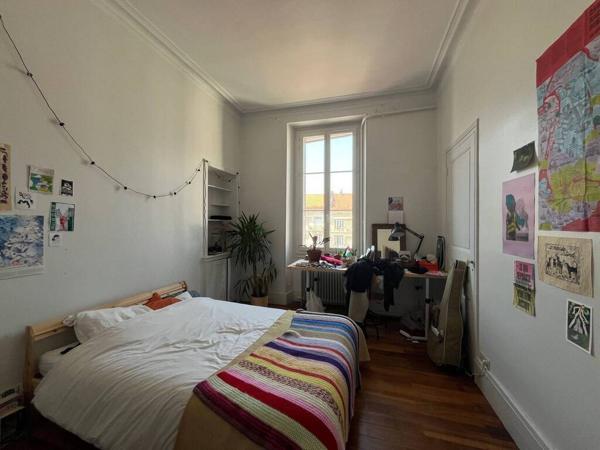 A LOUER - T4 PLACE VICTOR HUGO