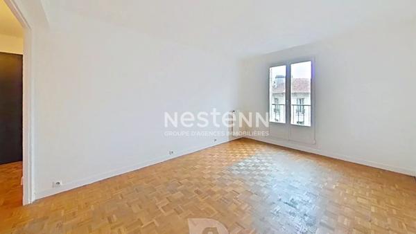 HYPER CENTRE ? MAIRIE DE CLAMART - Appartement 3 pièces de 58,95 m² traversant