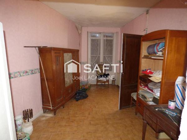 Maison de village de 180 m² à Castelnau Rivière Basse