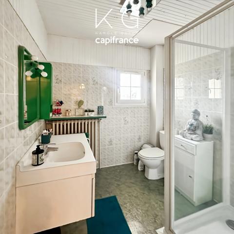 Entre Caen et la mer, maison de famille en pierre 188 m² avec 5 chambres (suite parentale rez-de-chaussée), proche écoles et commerces