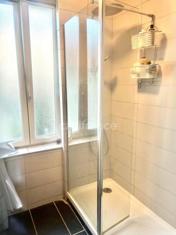 *Observatoire* Maison T6 avec 4 chambres, terrasse, clos et sans vis-à-vis exposé sud