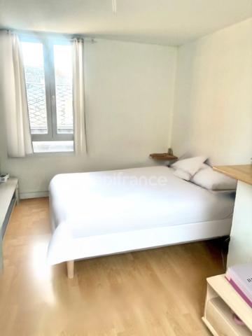 *Observatoire* Maison T6 avec 4 chambres, terrasse, clos et sans vis-à-vis exposé sud