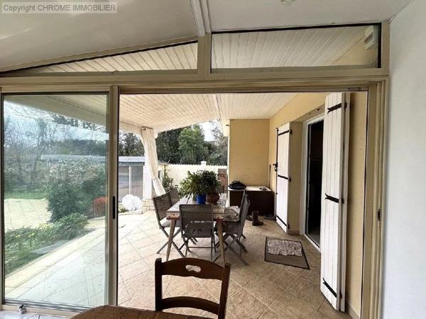 Vente                                                      Maison
                        
                     5 pièces                      120 m2                     à Marmande
