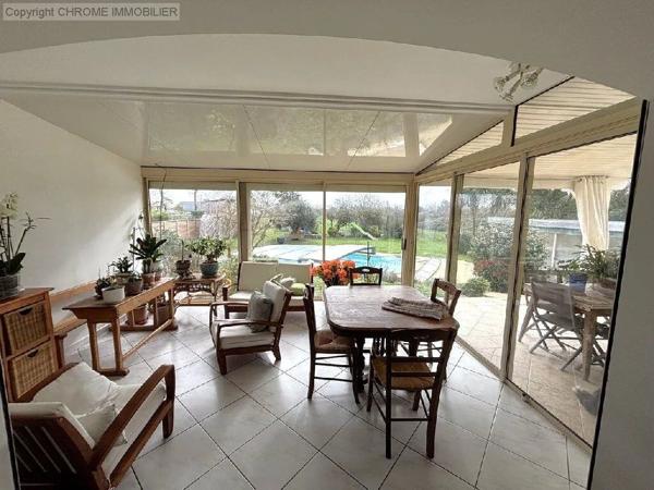 Vente                                                      Maison
                        
                     5 pièces                      120 m2                     à Marmande