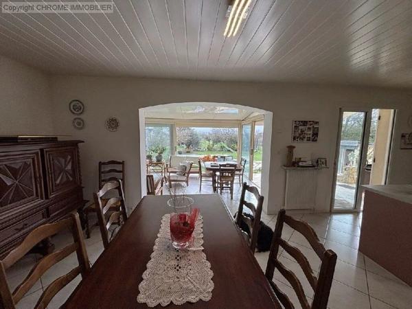 Vente                                                      Maison
                        
                     5 pièces                      120 m2                     à Marmande