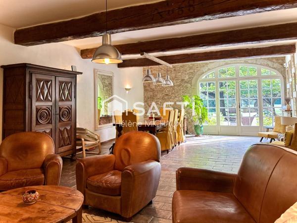 Propiété du 15e siècle de 630m2 sur plus d'un hectare