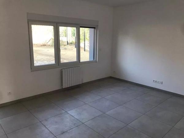 Location                                                      Maison
                        
                     2 pièces                      48 m2                     à Saint-Quentin