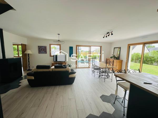 Contemporaine a pieds du bourg avec vie de plain-pied