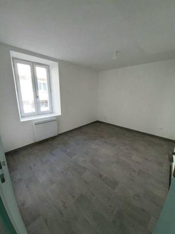 MONTBRISON - 16 Rue FAUBOURG SAINT JEAN