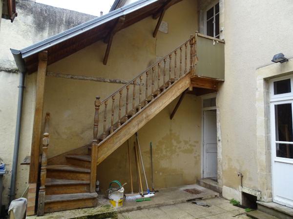 Vente Immeuble245 m² - CHATEAUNEUF SUR CHER (18190)