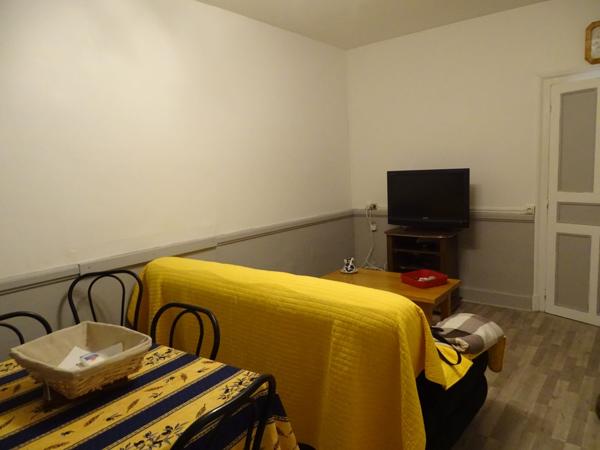 Vente Immeuble245 m² - CHATEAUNEUF SUR CHER (18190)