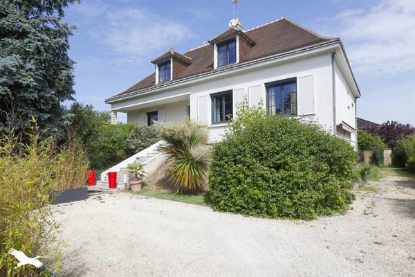 Maison à vendre |  Chambray-lès-Tours |  7 pièces | 196 m²