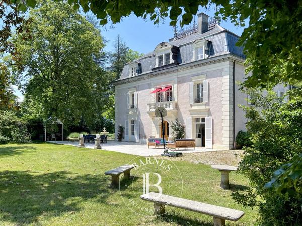 Aix-les-Bains, Manoir 8 Chambres -  467 m² à vendre