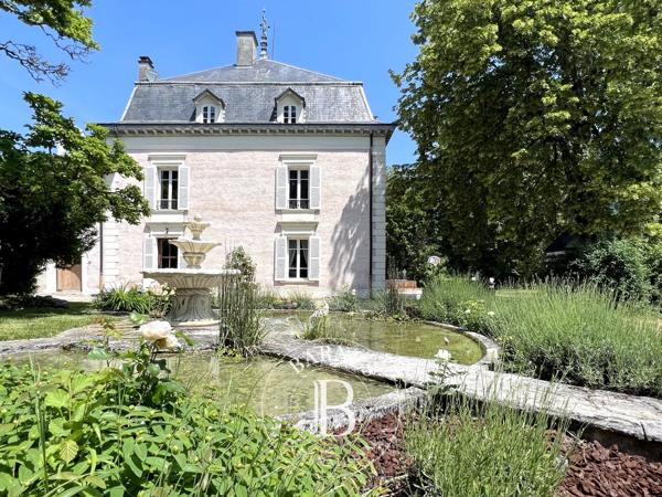 Aix-les-Bains, Manoir 8 Chambres -  467 m² à vendre