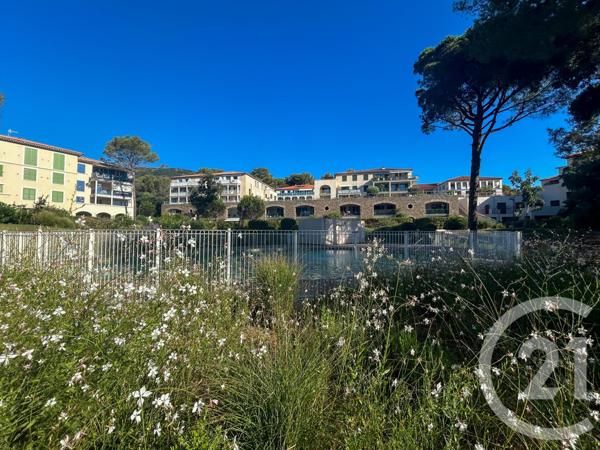 Appartement T3 à vendre  3 pièces - 73 m2 CAVALAIRE SUR MER - 83