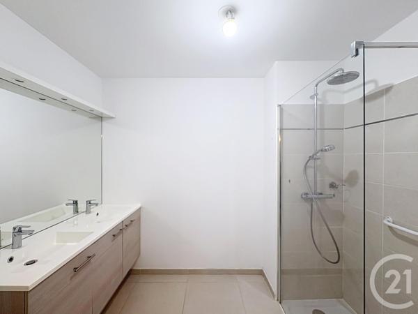 Appartement T3 à vendre  3 pièces - 73 m2 CAVALAIRE SUR MER - 83