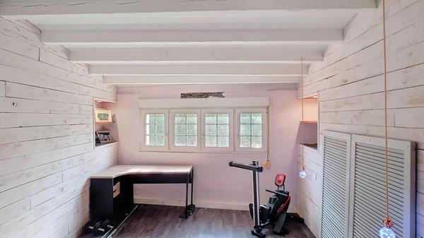 Maison de ville 109 m2, 4 pièces dont 2 chambres, avec jardin et terrasse, proche écoles et commerces à Nérac