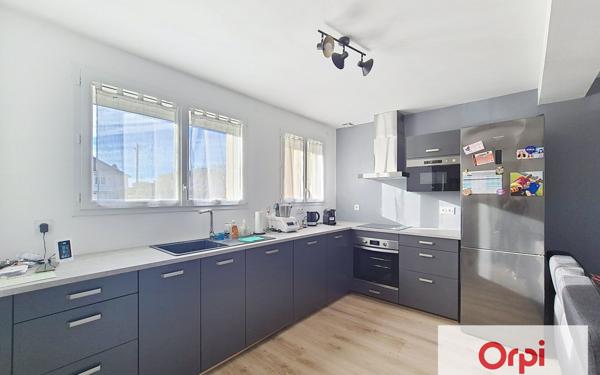 Maison à vendre    3 pièces •  Terrasson-Lavilledieu