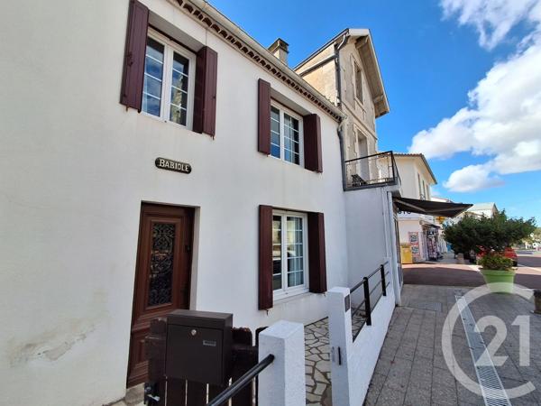 Maison à vendre  4 pièces - 94 m 2   ST GEORGES DE DIDONNE  - 17
