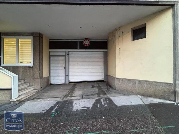 Parking à louer Le Mans (72000)