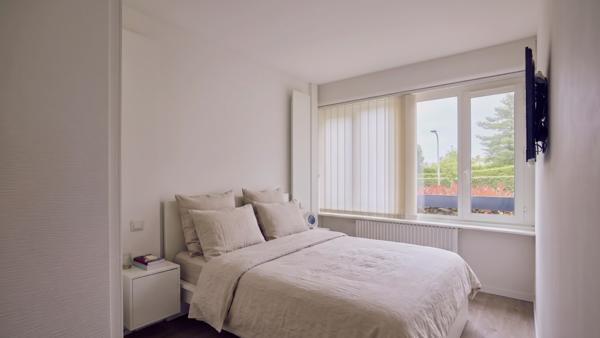 Appartement
         6 pièces
        - 180 m² Exclusivité 520 000 € *