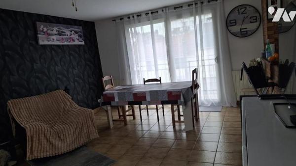 Sur la commune de DRANCY (Seine Saint Denis) Grande maison de 7 pièces principales