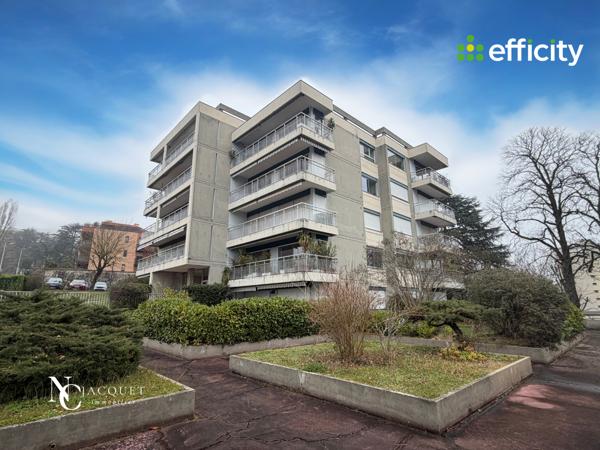 Appartement 8 pièces - 142 m² Bien prestige