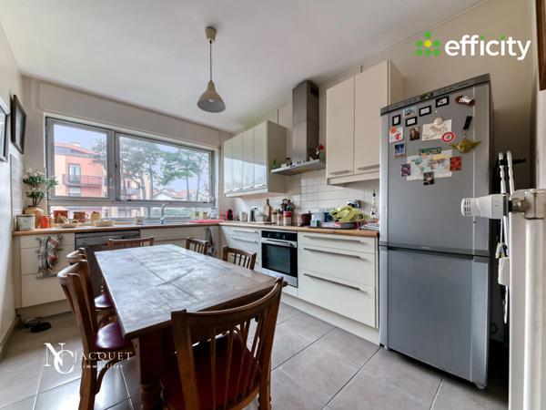 Appartement 8 pièces - 142 m² Bien prestige