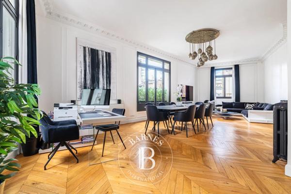 Paris 16ème, Appartement 6 Chambres -  247 m² à vendre