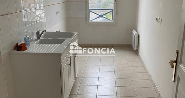 Location Appartement 3 pièces 73.41 m² - Vaux-sur-seine 78740