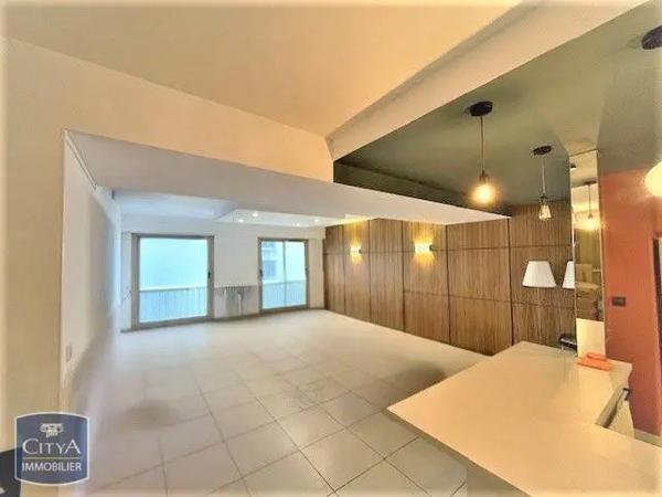 Local professionnel à vendre